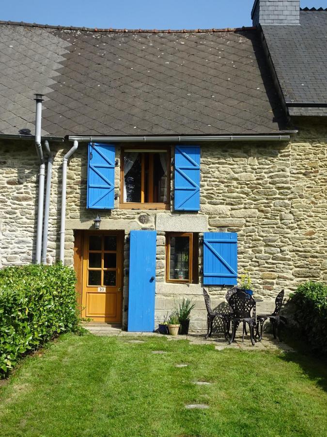 La Porcherie Vila Hellean Exterior foto